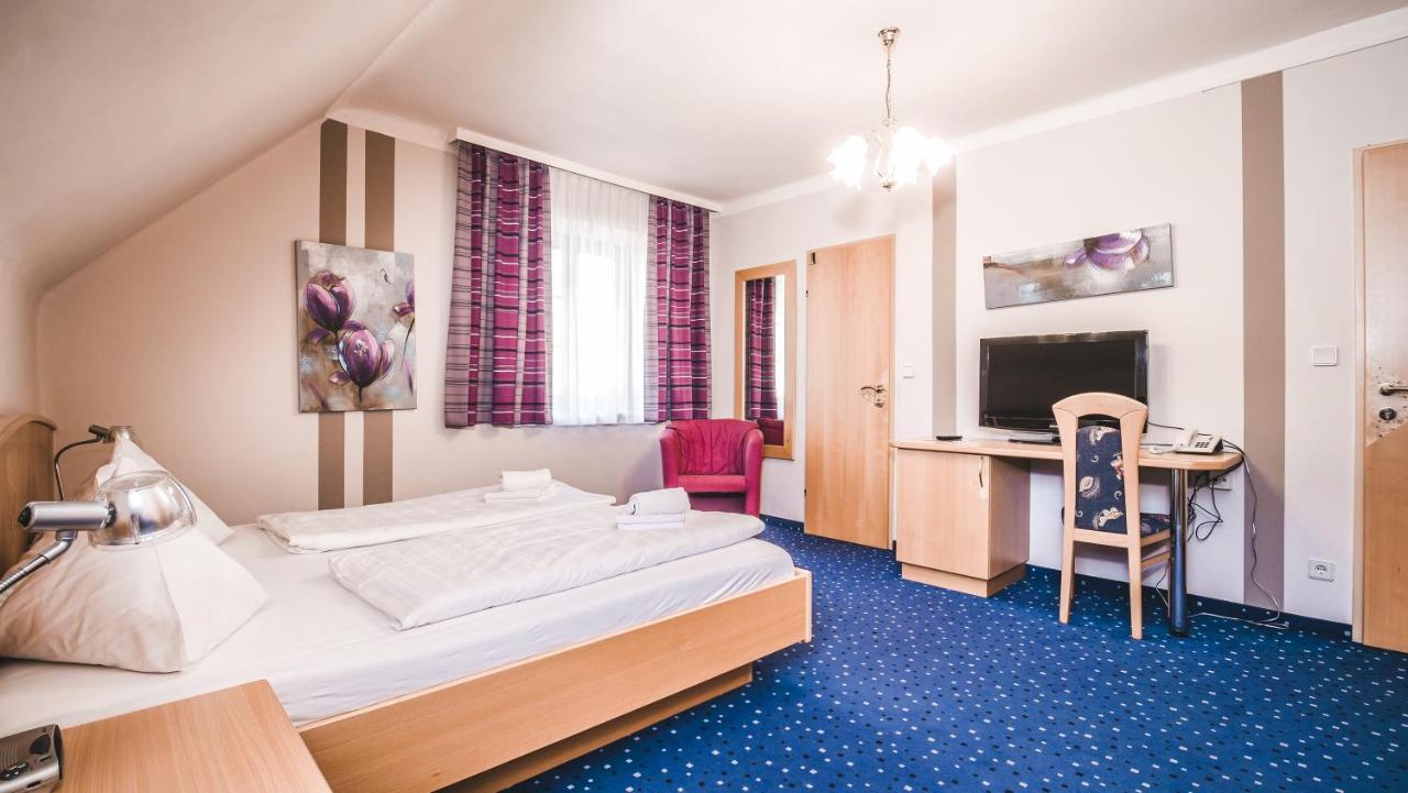 Hotel Karntnerhof Velden By S4Y Velden am Wörthersee Kültér fotó