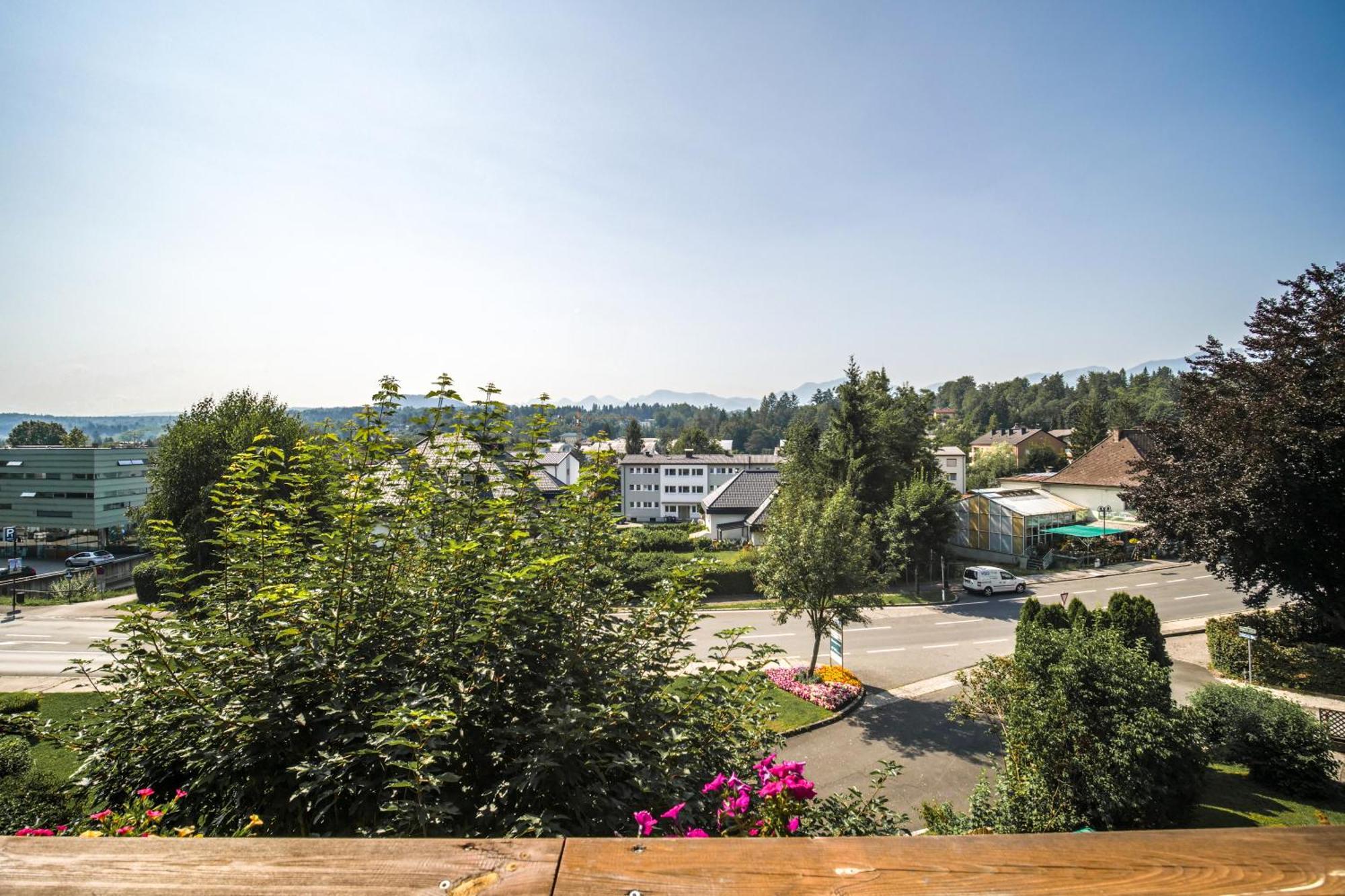 Hotel Karntnerhof Velden By S4Y Velden am Wörthersee Kültér fotó